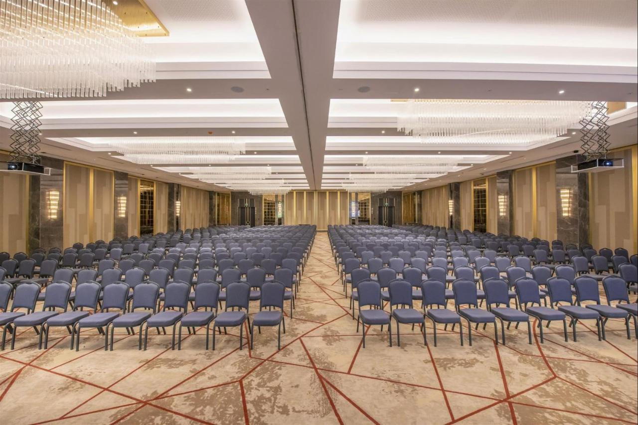 Hotel Crowne Plaza Ankara By Ihg Esterno foto