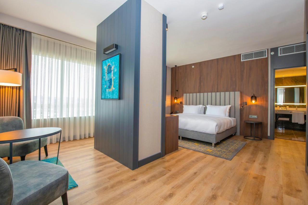Hotel Crowne Plaza Ankara By Ihg Esterno foto