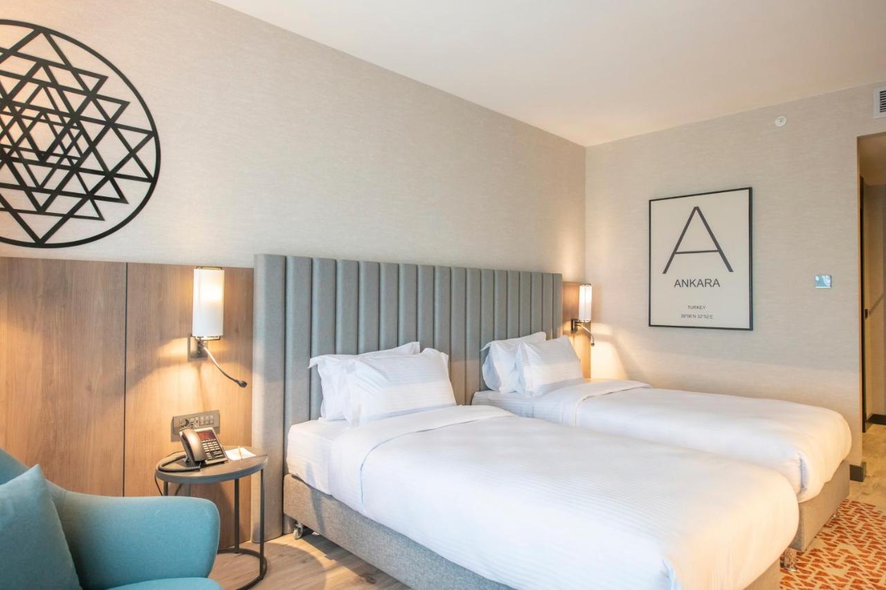 Hotel Crowne Plaza Ankara By Ihg Esterno foto