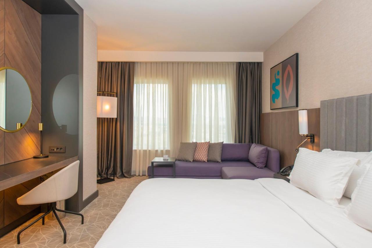 Hotel Crowne Plaza Ankara By Ihg Esterno foto