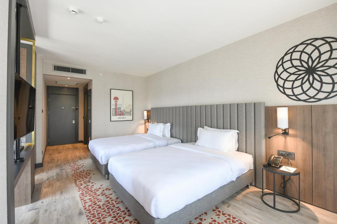 Hotel Crowne Plaza Ankara By Ihg Esterno foto